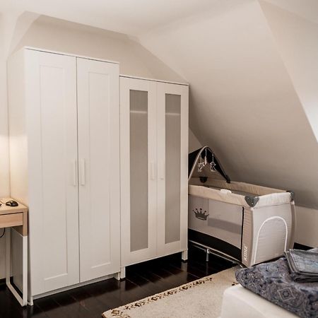 Stadt-Ferienwohnung บัดเลาเทอร์แบร์ก ภายนอก รูปภาพ